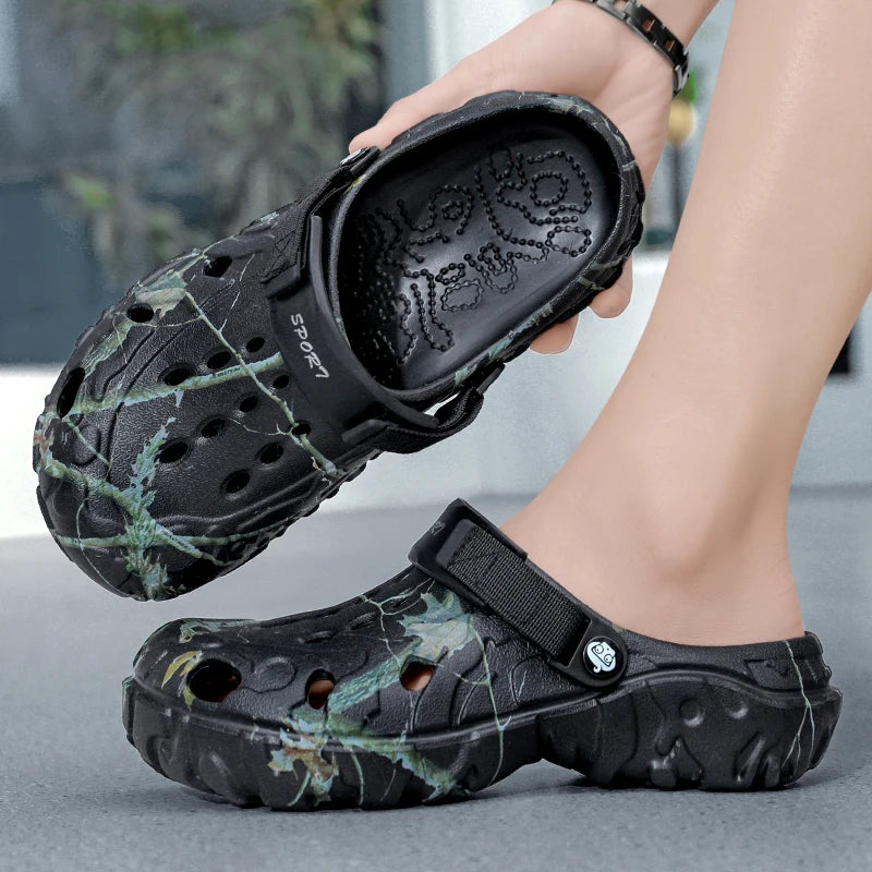 Flat Sandals Men Shoes 2025 Slippers Men Garden Platform Sandals Man Summer Sandals Male Sneakers Outdoor Flip Flops Home Clogs